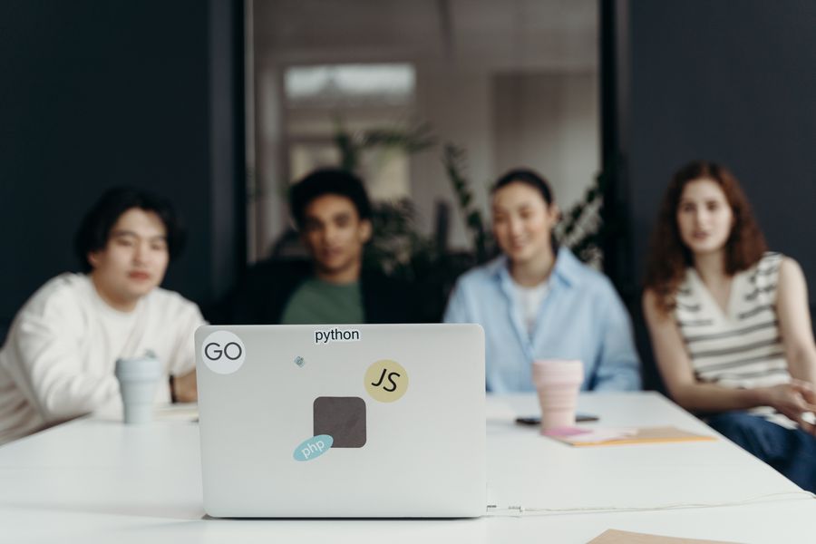 startup team programming
